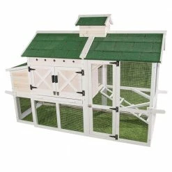 Brand new 💯 Ware Pet Products Chicken Chateau 😀